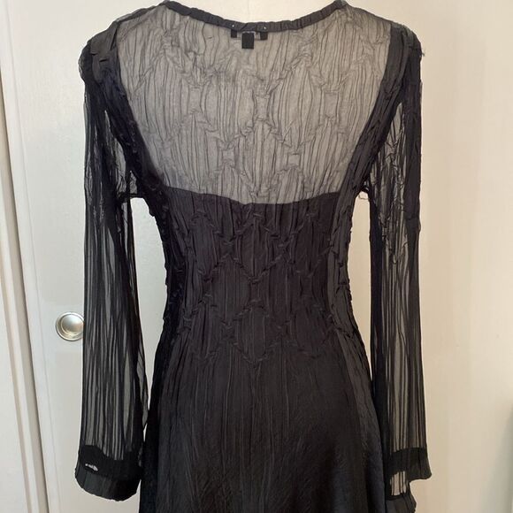 Komarov Black Witchy Crinkle Long Sleeve Midi Dress Size Large - Picture 7 of 14
